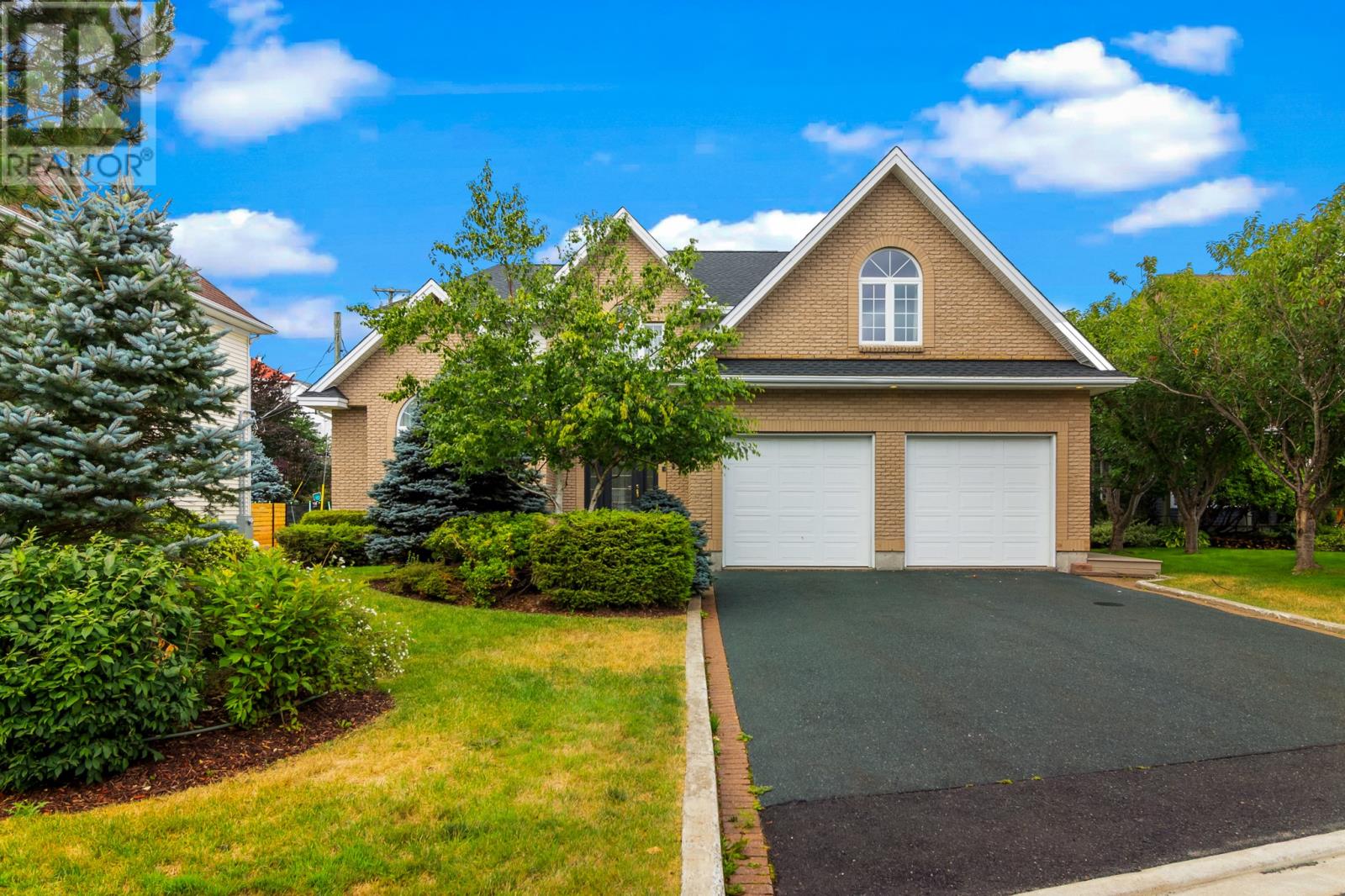 13 Cheyne Dr, St. John's, NL A1A 5J6