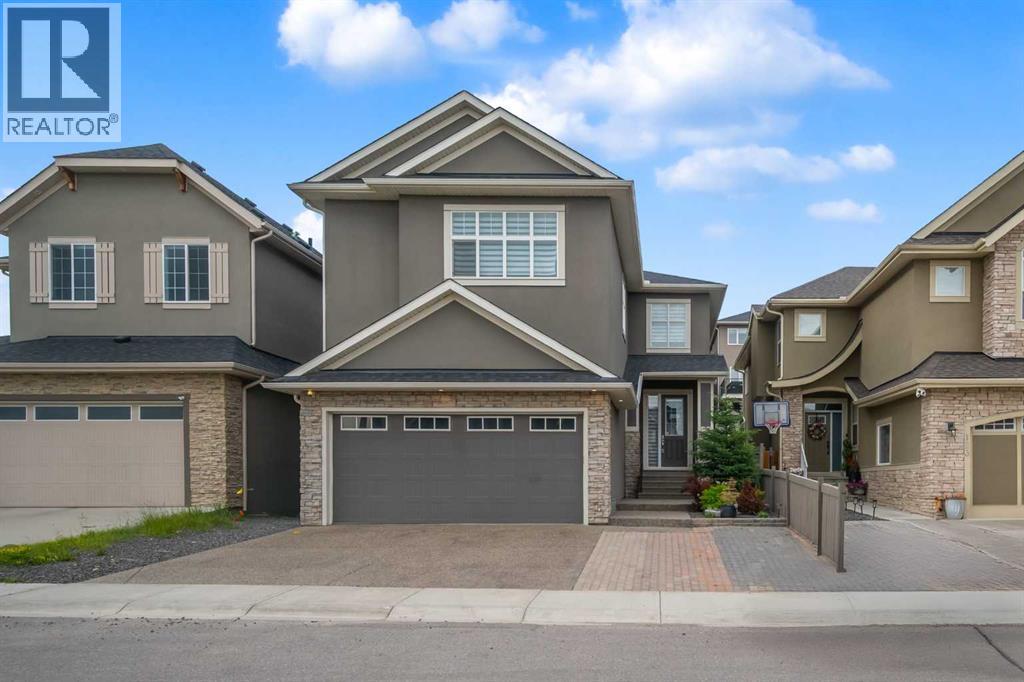 127 Evansview Rd NW, Calgary, AB T3P 0L6