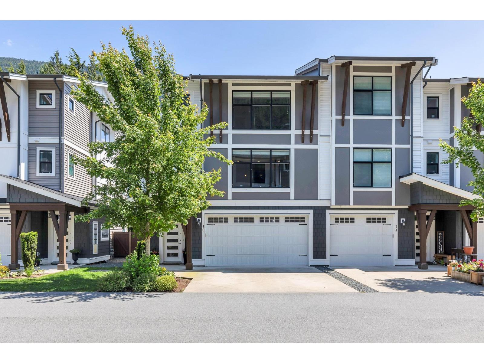 386 Pine Avenueharrison Hot Springs Unit 10, Harrison Hot Springs, BC V0M 1K0