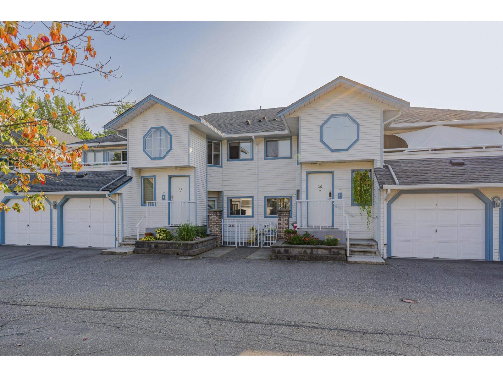 19797 64 Avenue Unit 35, Langley, BC V2Y 1G9
