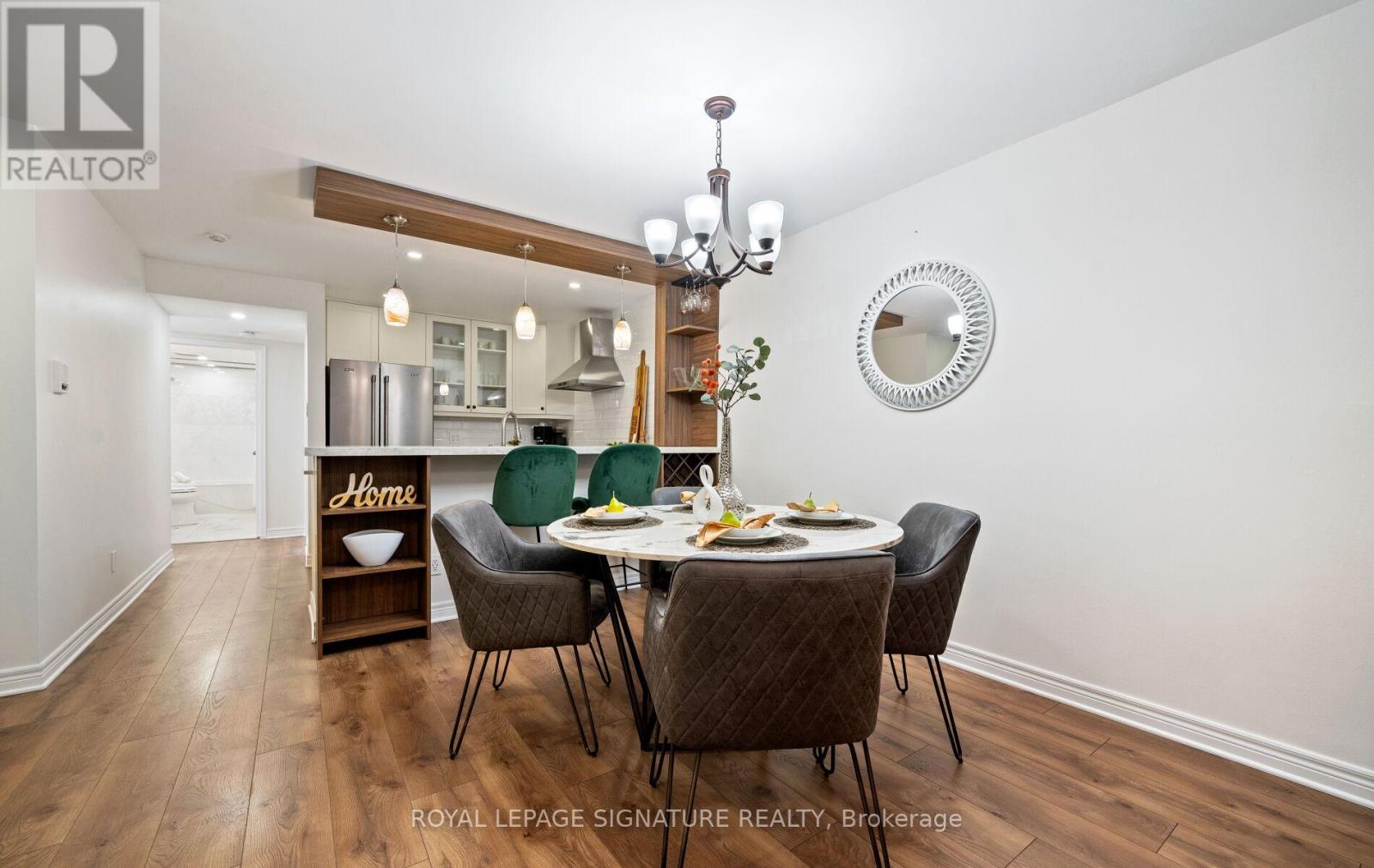 1021 1504 Pilgrims Way, Oakville, ON L6M 3H1