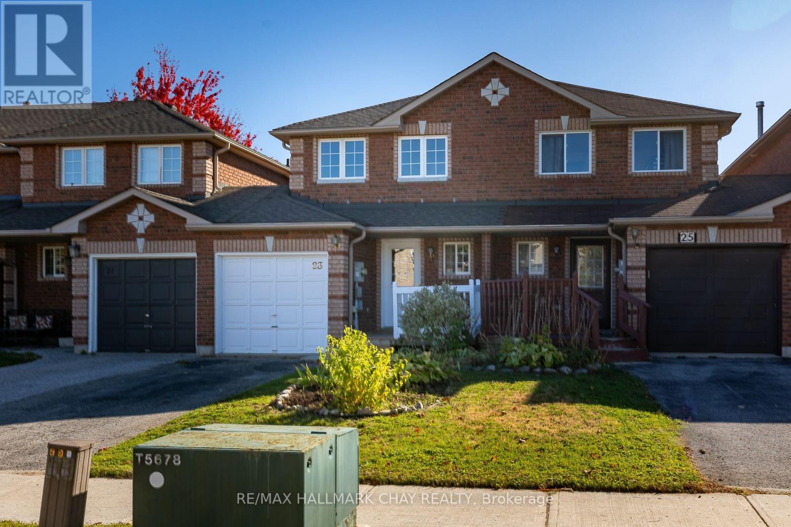 23 Srigley St, Barrie, ON L4N 0L9