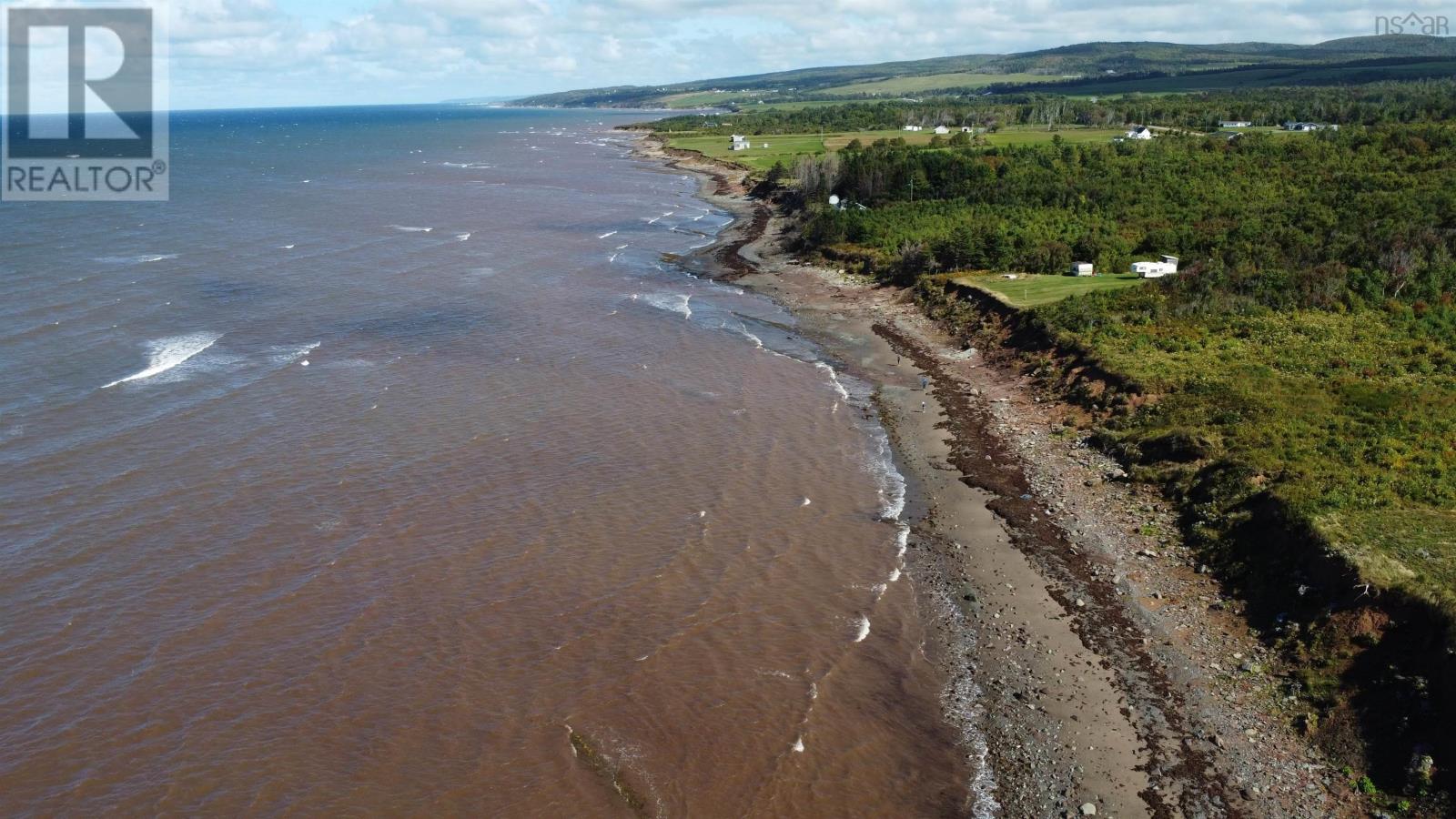 7 Shore Rd, Lismore, NS B0K 1G0