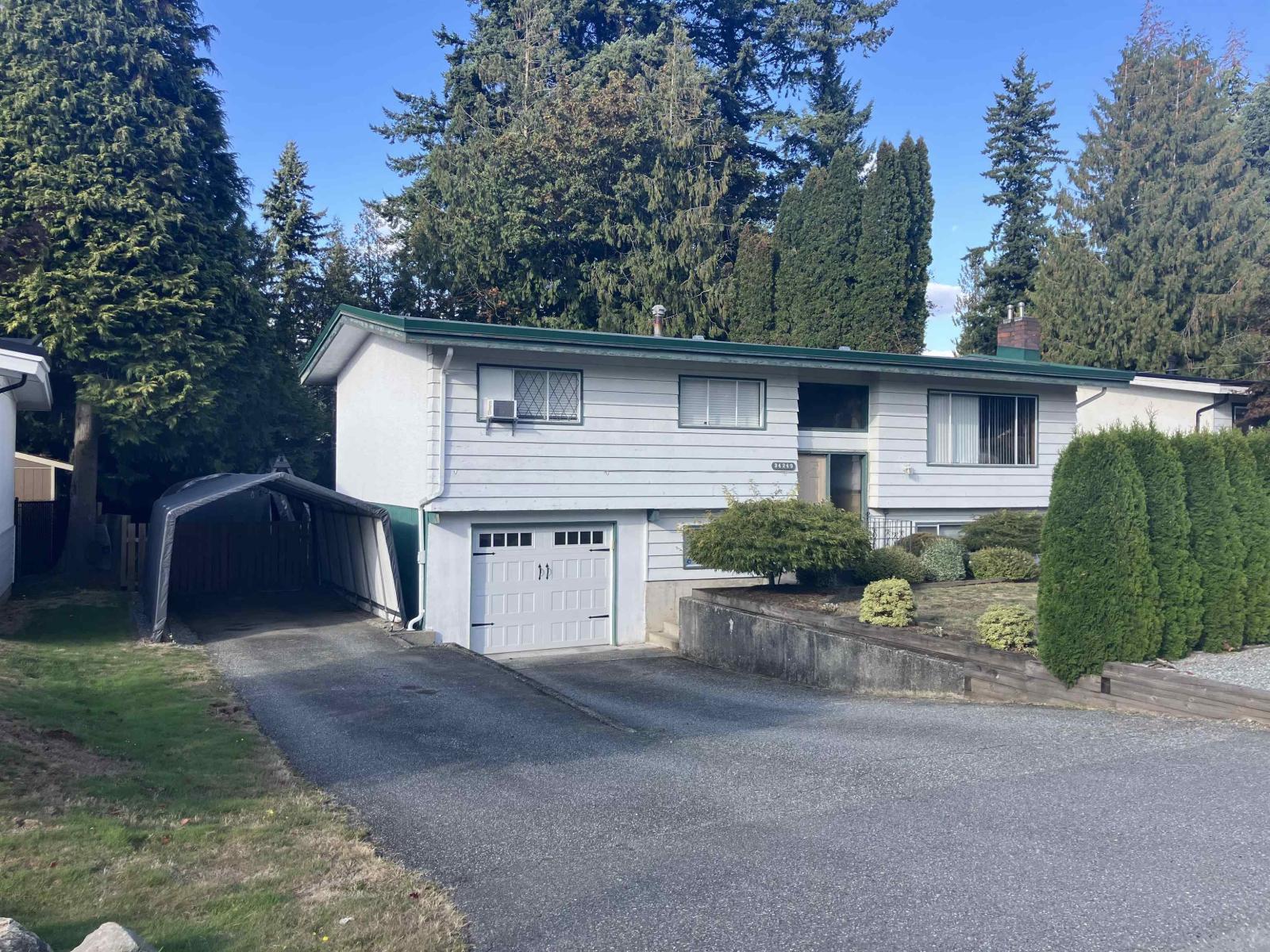 34243 Redwood Ave, Abbotsford, BC V2S 2T6