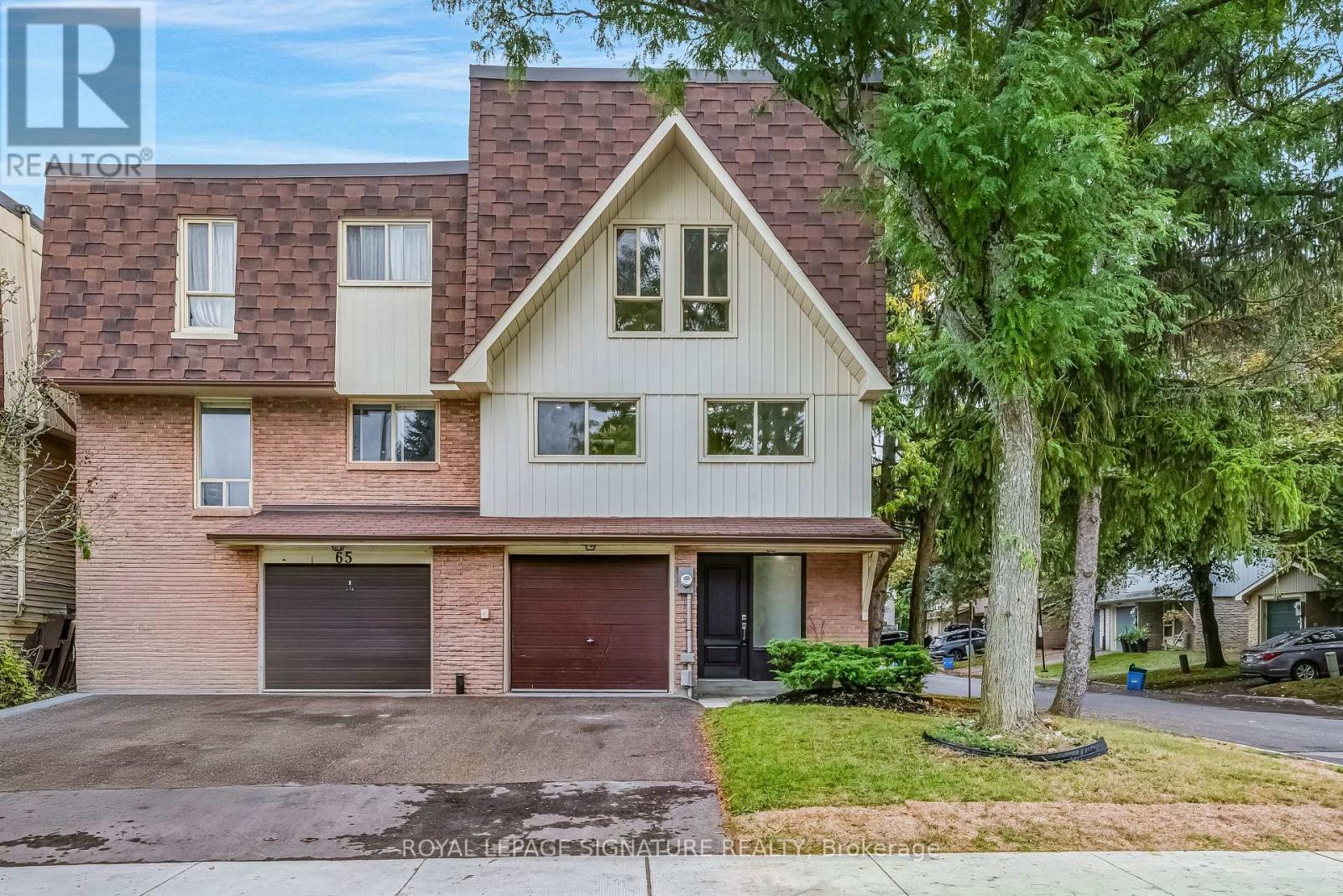 6 67 Poplar Cres, Aurora, ON L4G 3M4