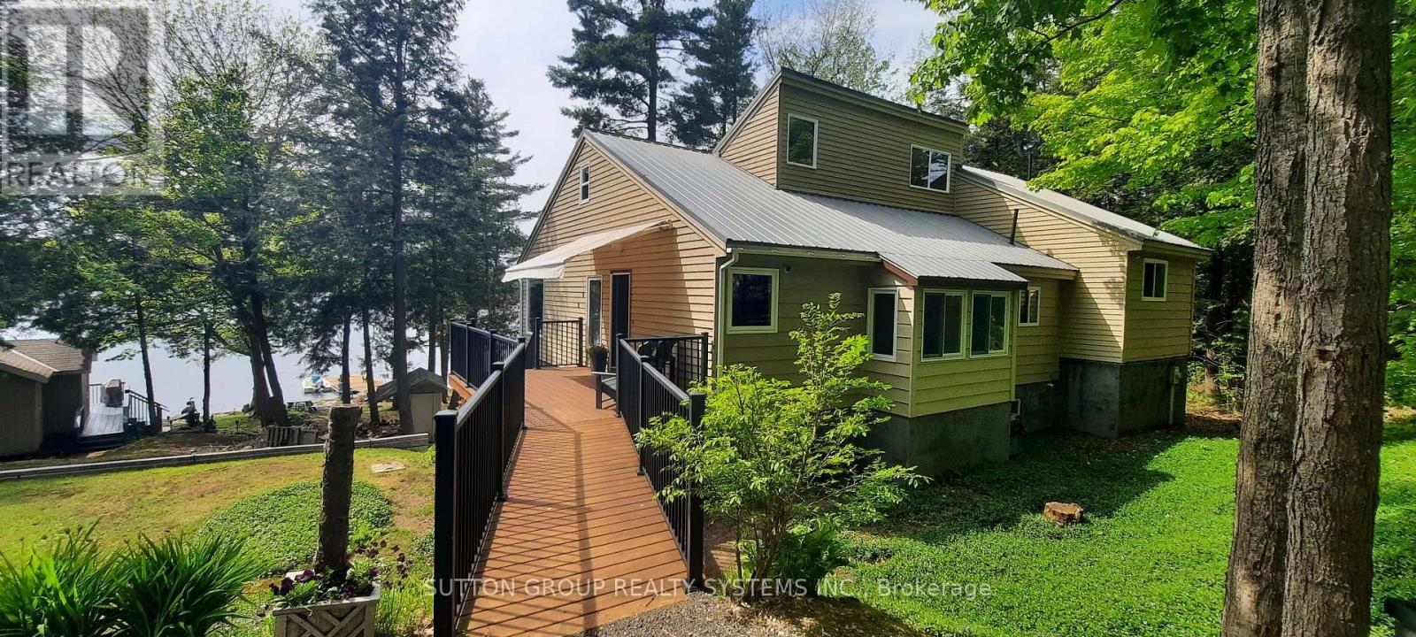 1581 B Lake Joseph Rd, Seguin, ON P0C 1H0
