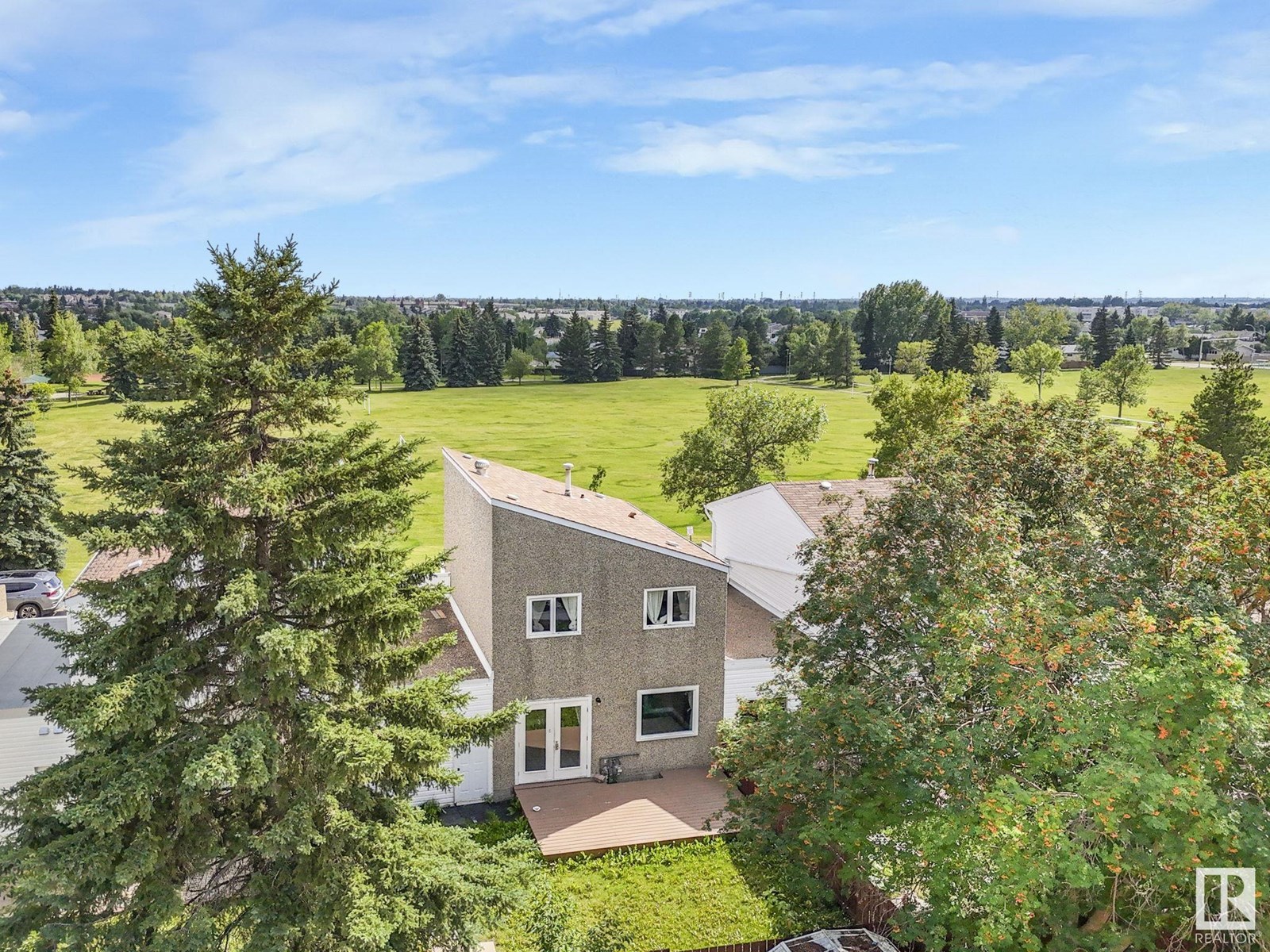 1170 Millbourne E NW, Edmonton, AB T6K 1W1