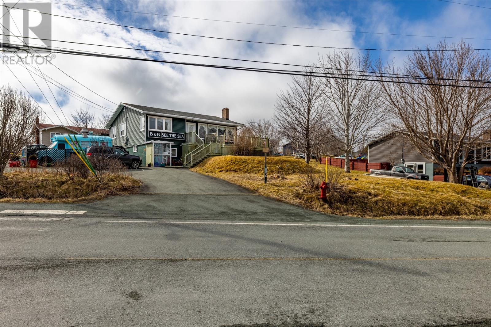102-104 Marine Dr, Torbay, NL A1K 1K7