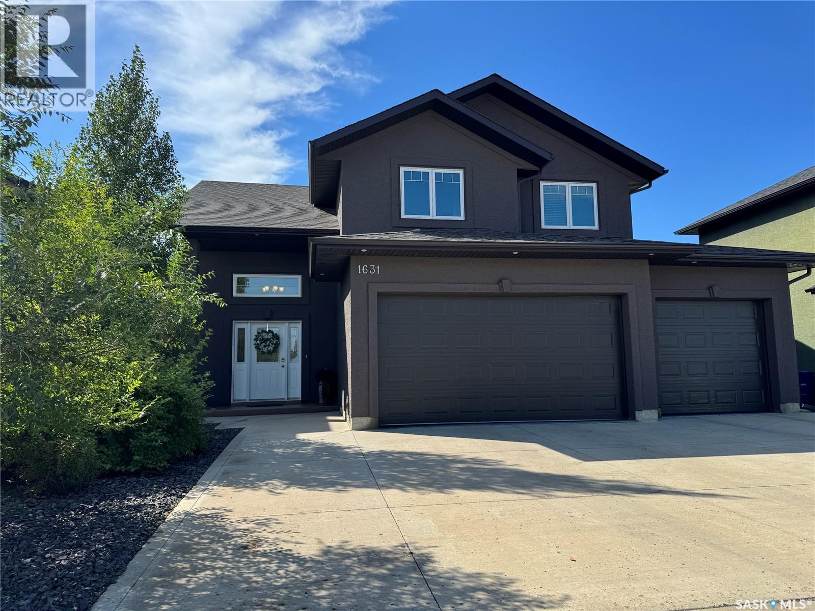 1631 Stensrud Rd, Saskatoon, SK S7W 0C4