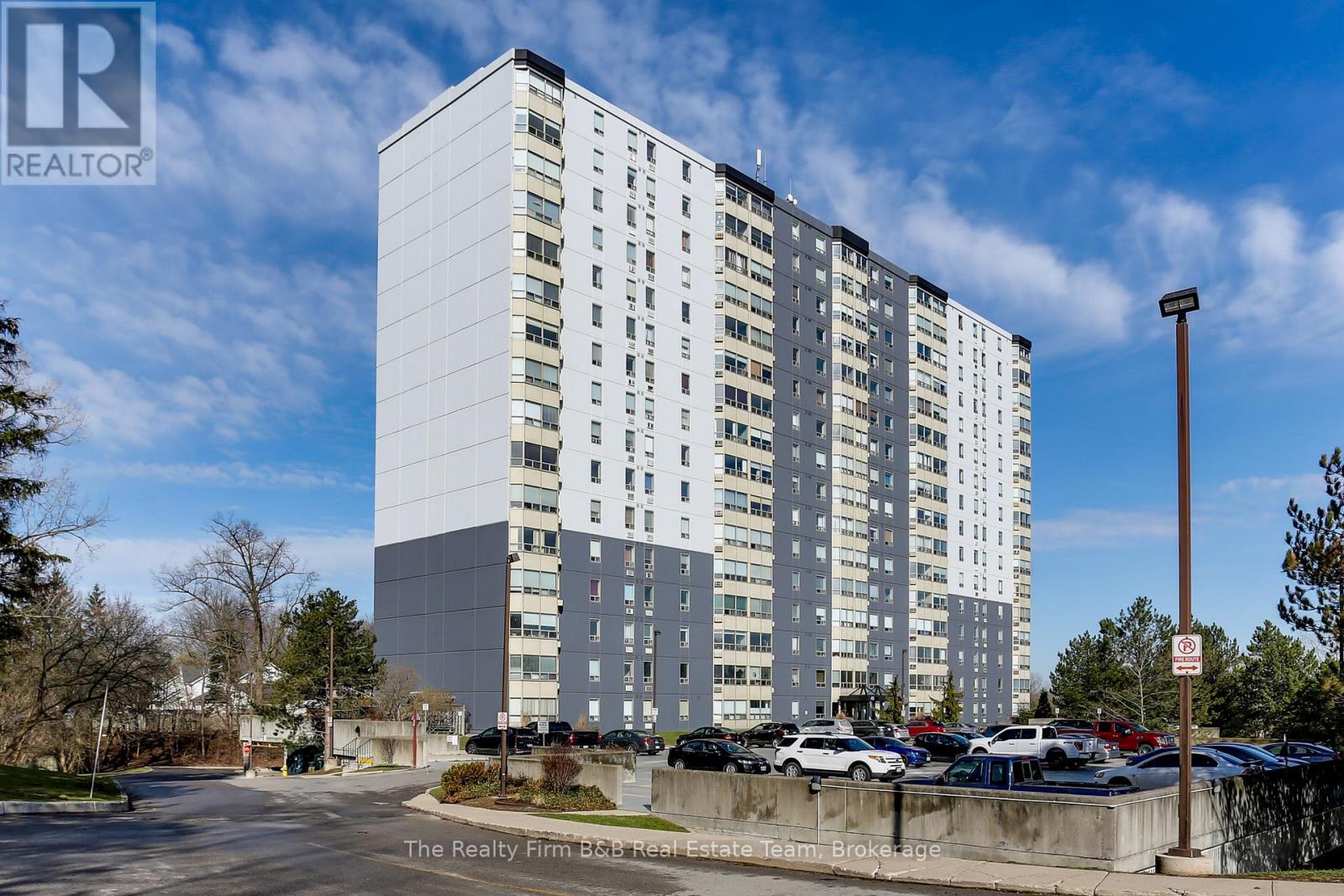 1515 45 Pond Mills Rd, London, ON N5Z 4W5