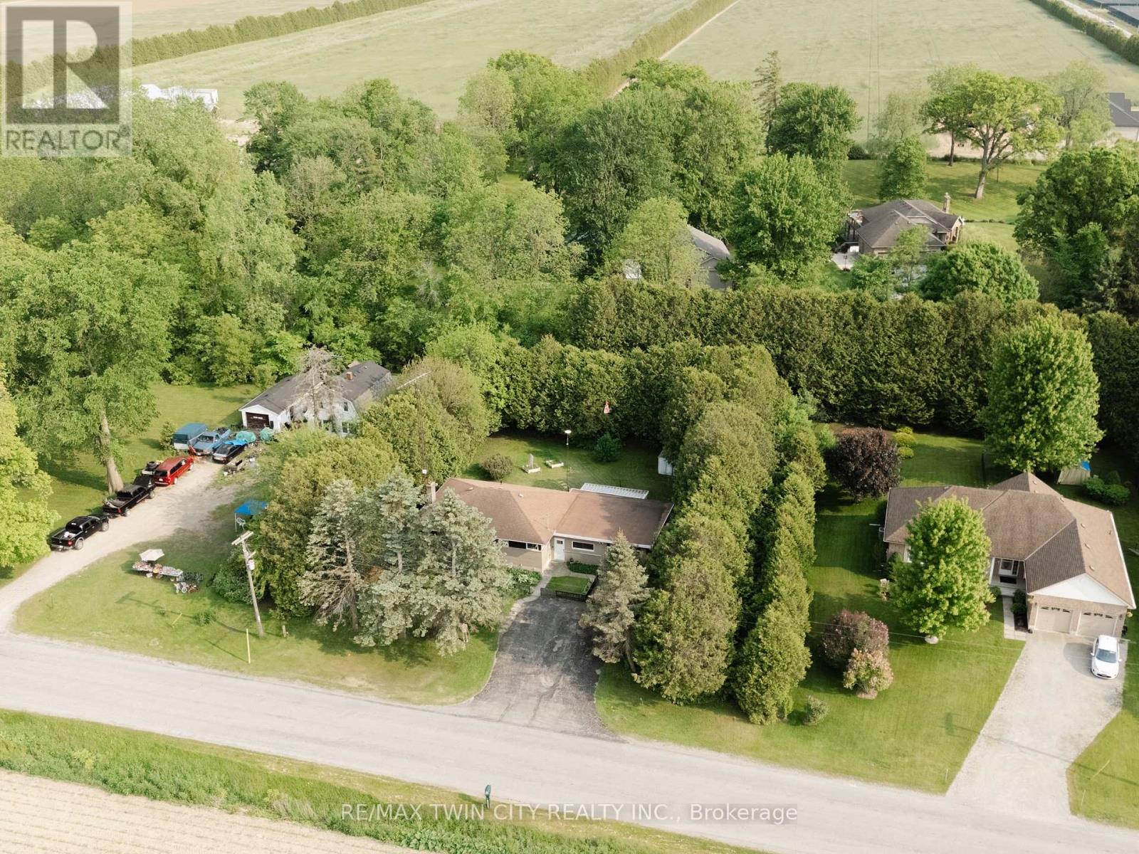 252 Windham Road 13, Norfolk, ON N4B 2W5