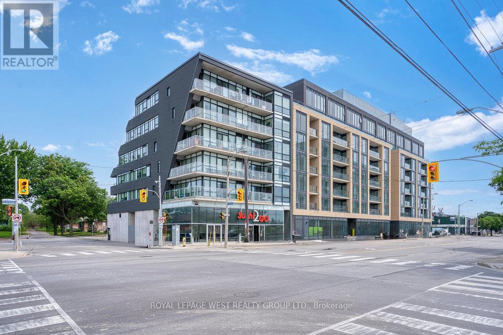 301 51 Lady Bank Rd, Toronto, ON M8Z 4J6