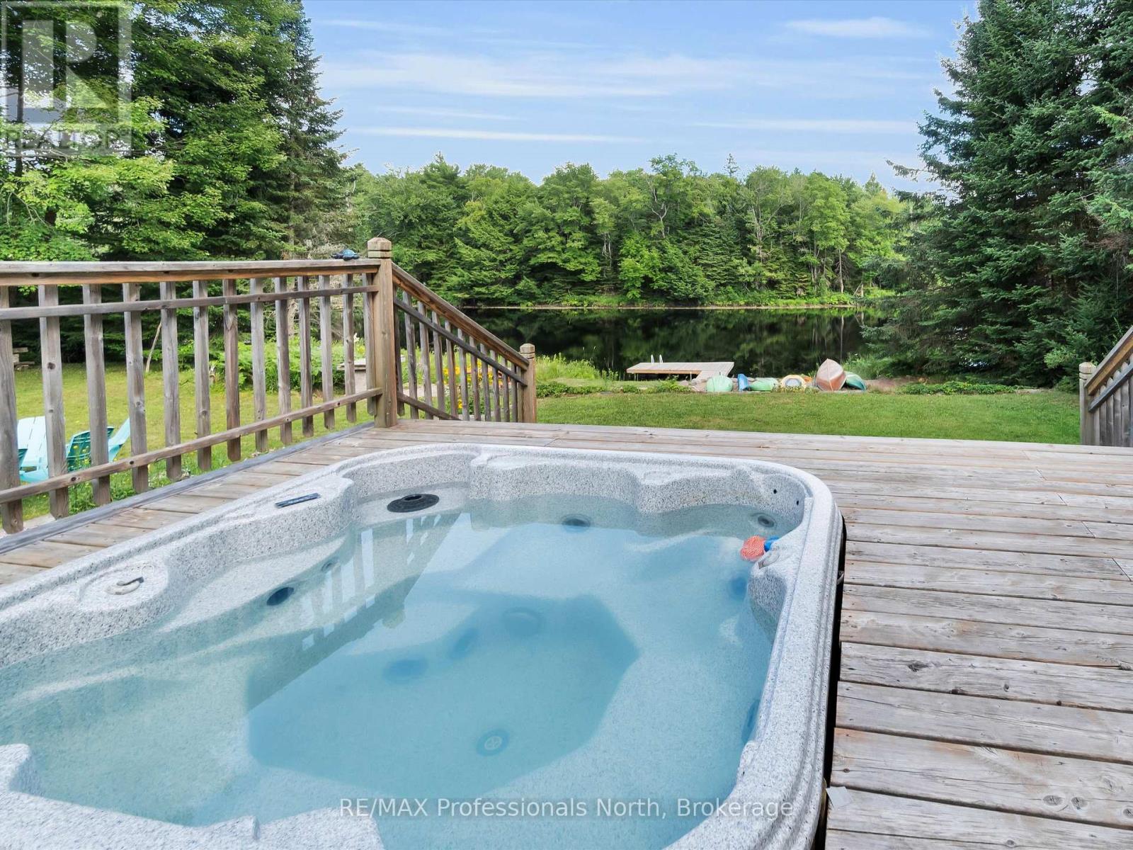 1375 Sherwood Forest Dr, Bracebridge, ON P1L 1X3