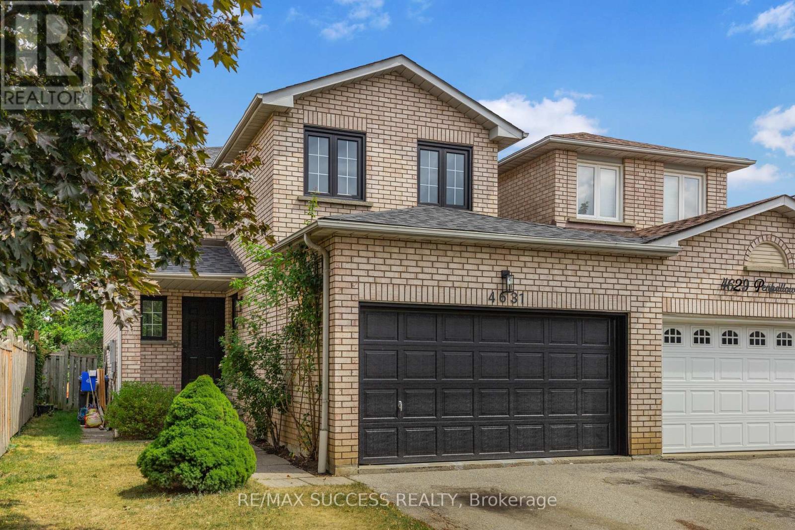 4631 Penhallow Rd, Mississauga, ON L5V 1E8