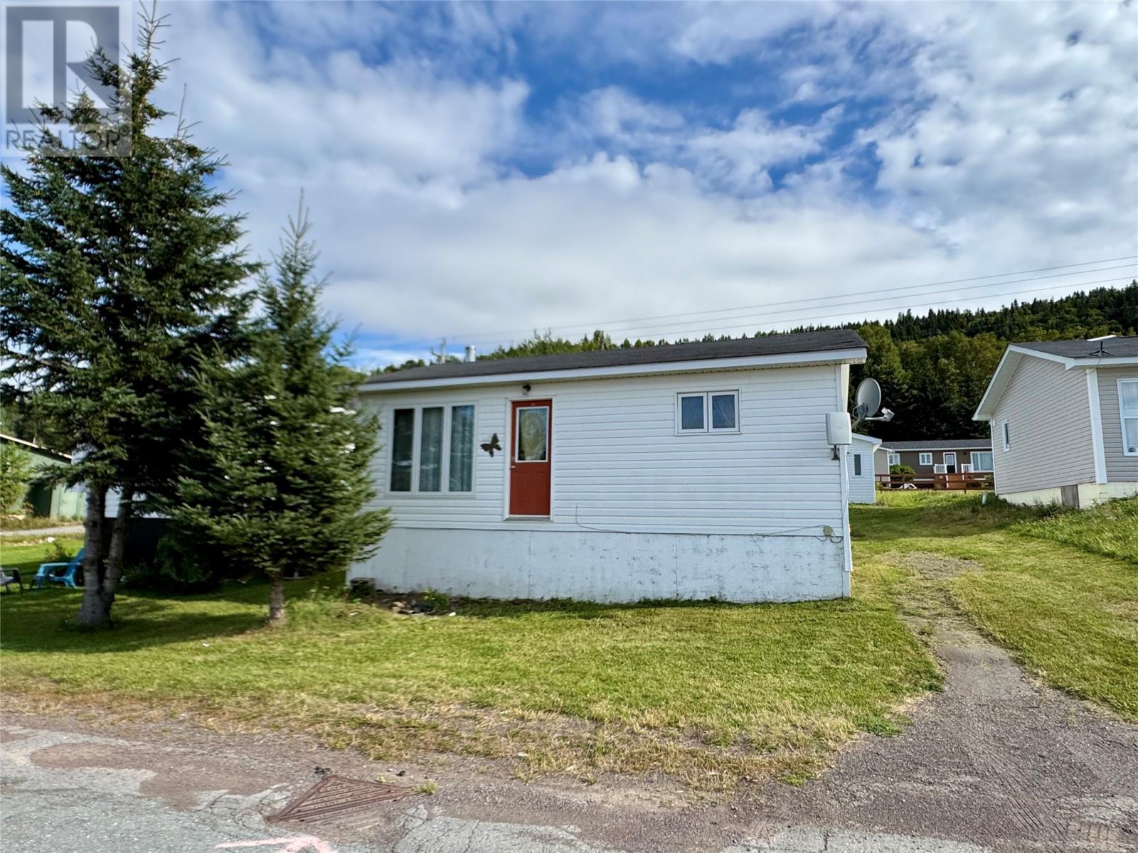 145 Citizens Dr, Norris Arm, NL A0G 3M0