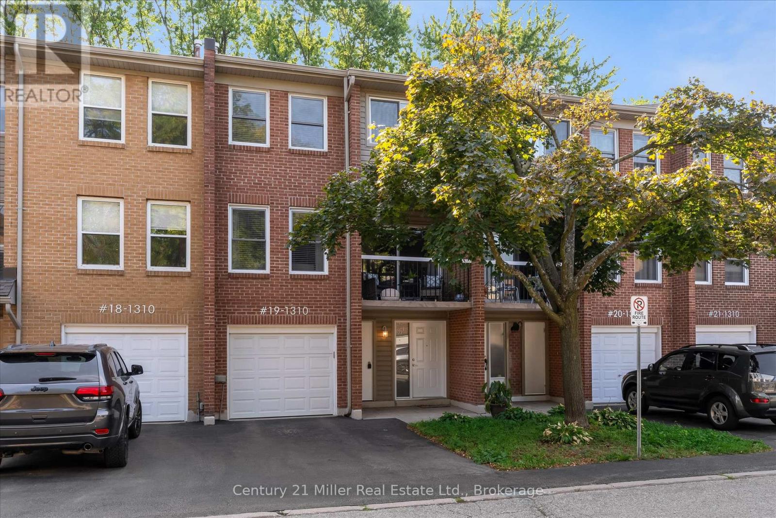 19 1310 Hampton St, Oakville, ON L6H 2S6