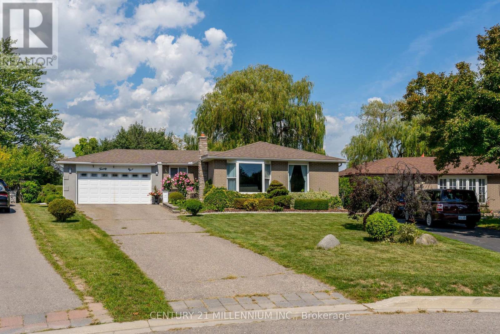 20 Dunblaine Cres, Brampton, ON L6T 3H2