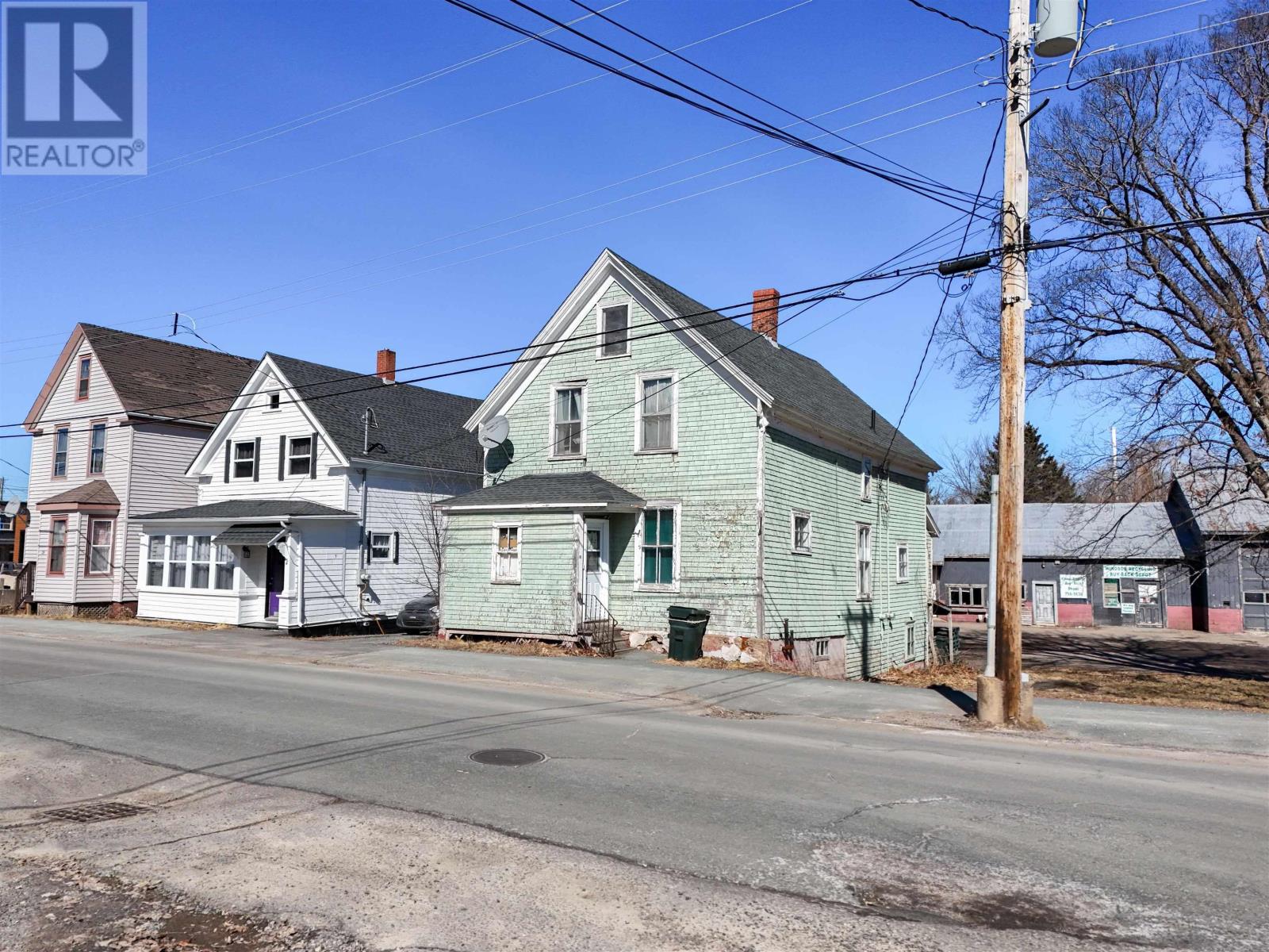 53 Albert St, Windsor, NS B0N 2T0