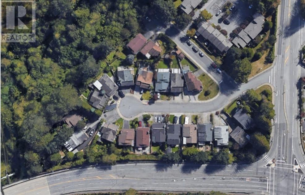 1108 Wallace Ct, Coquitlam, BC V3C 4X4