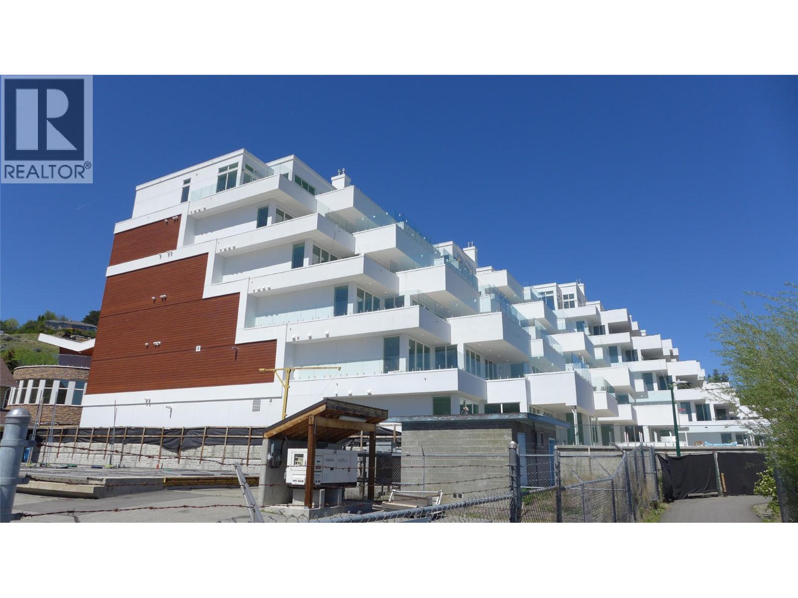 13419 Lakeshore Drive S Unit 101, Summerland, BC V0H 1Z1