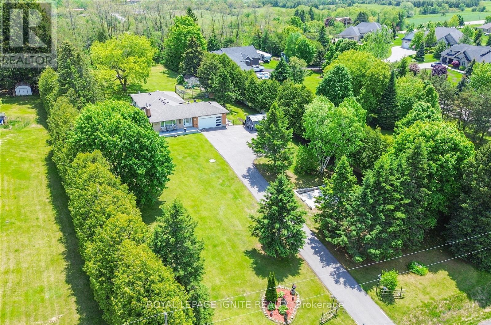 4409 Hill St, Clarington, ON L0A 1J0