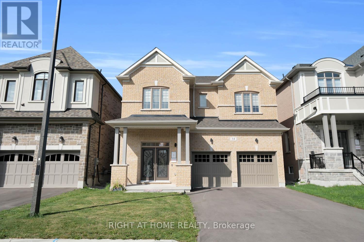 34 Valleo St, Georgina Keswick North, ON L4P 0K1