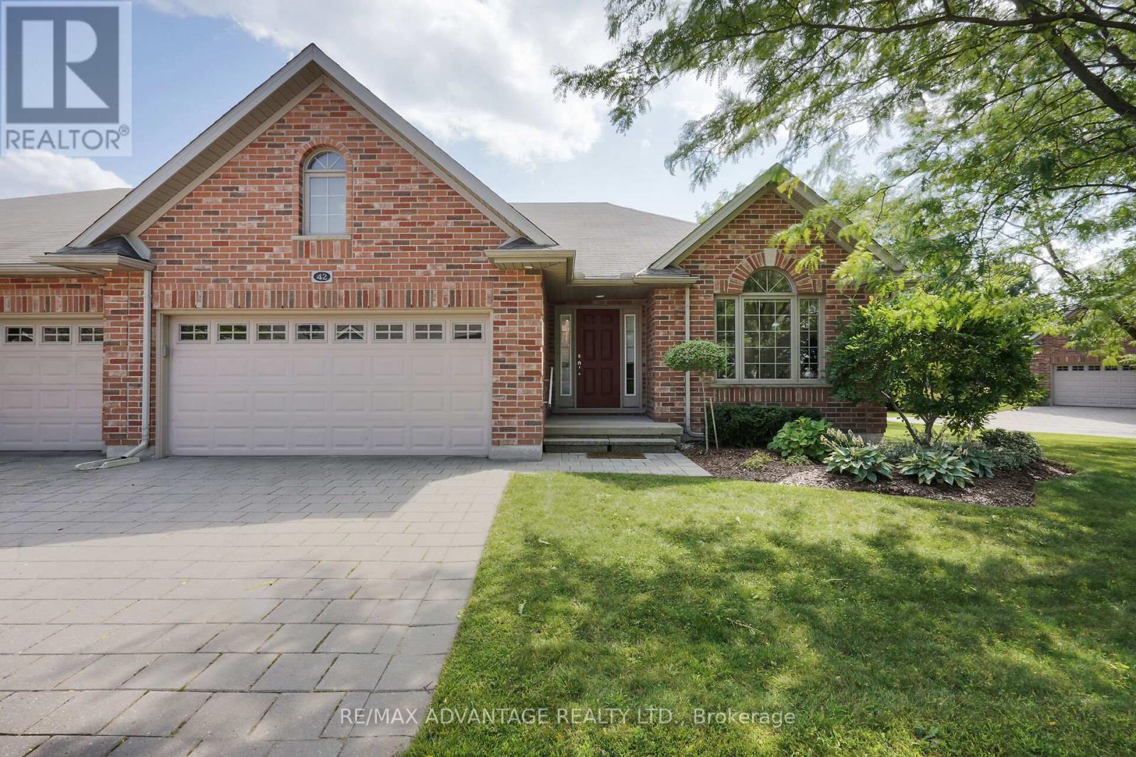42 1502 Warbler Woods Walk, London, ON N6K 0A7