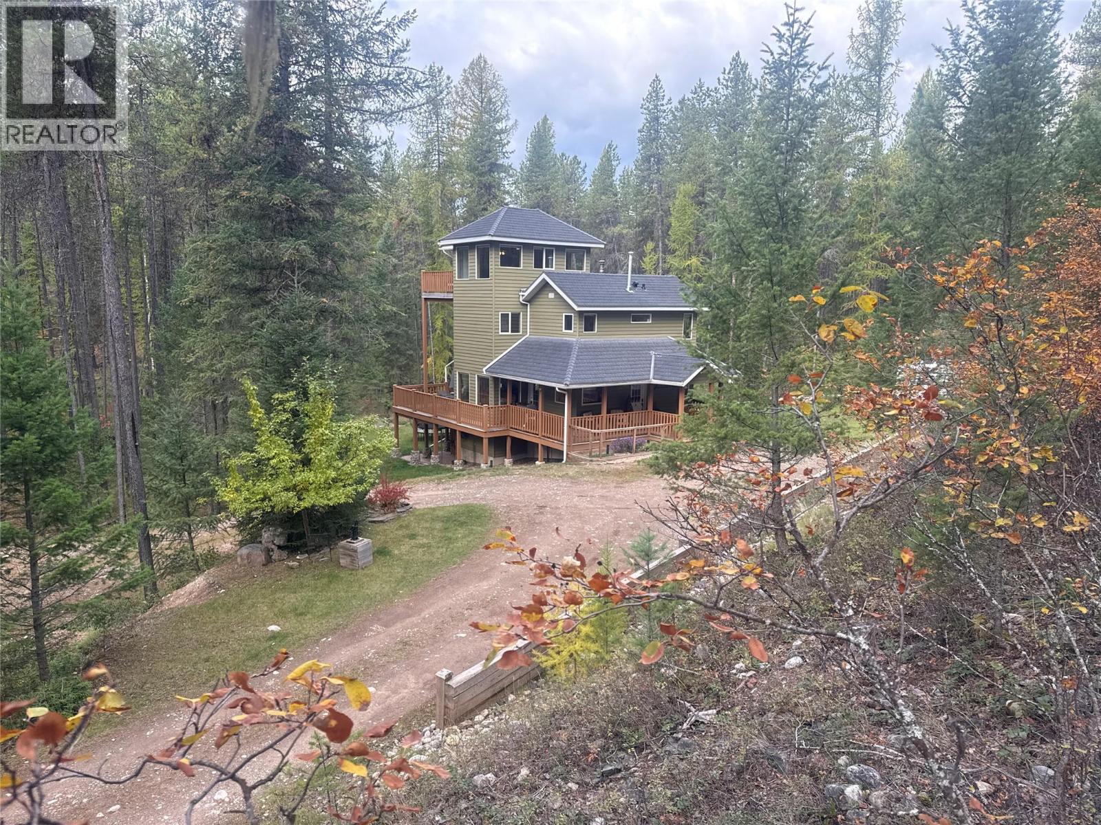 2851 Rosen Heights Rd, Jaffray, BC V0B 1T0