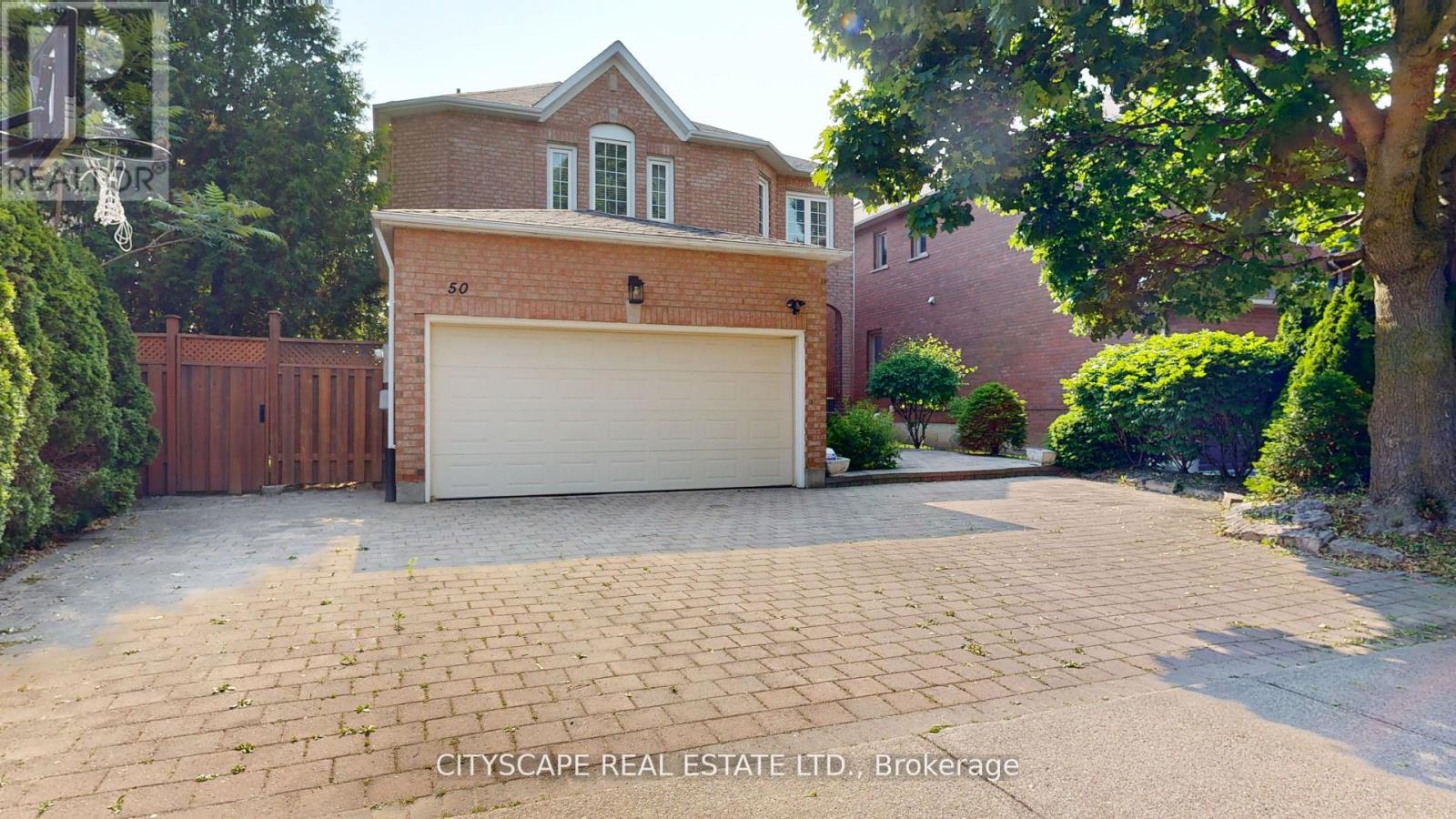 50 Oakhurst Dr, Vaughan Beverley Glen, ON L4J 7V3
