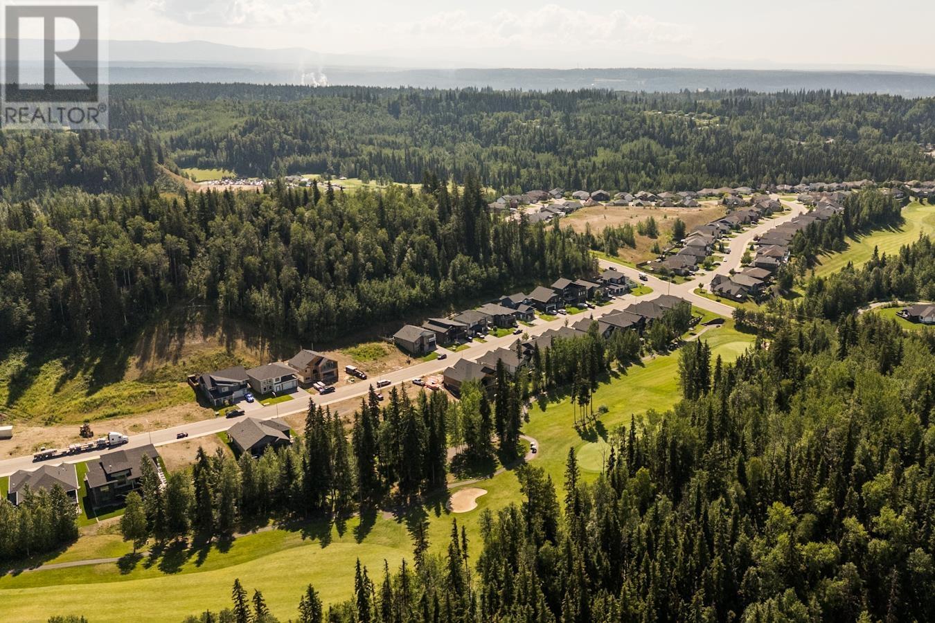 2860 Links Dr, Prince George, BC V2K 0B3