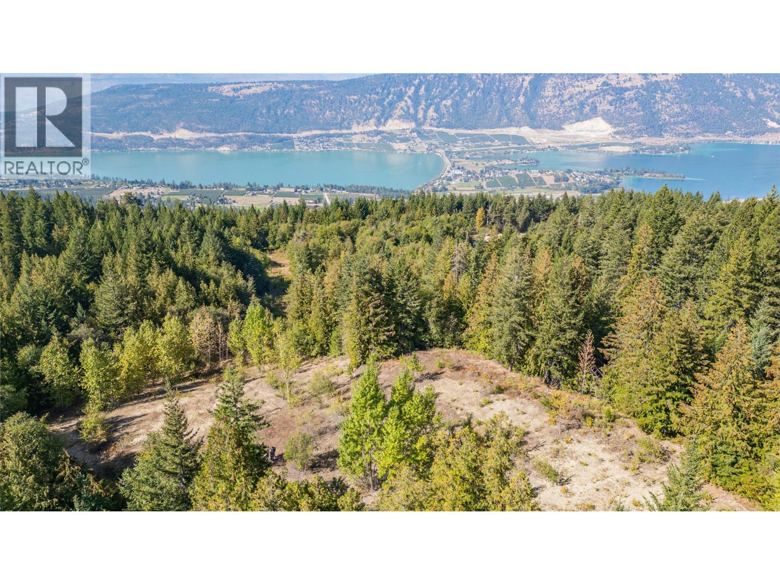 6055 Oyama Lake Rd, Lake Country, BC V4V 2C9