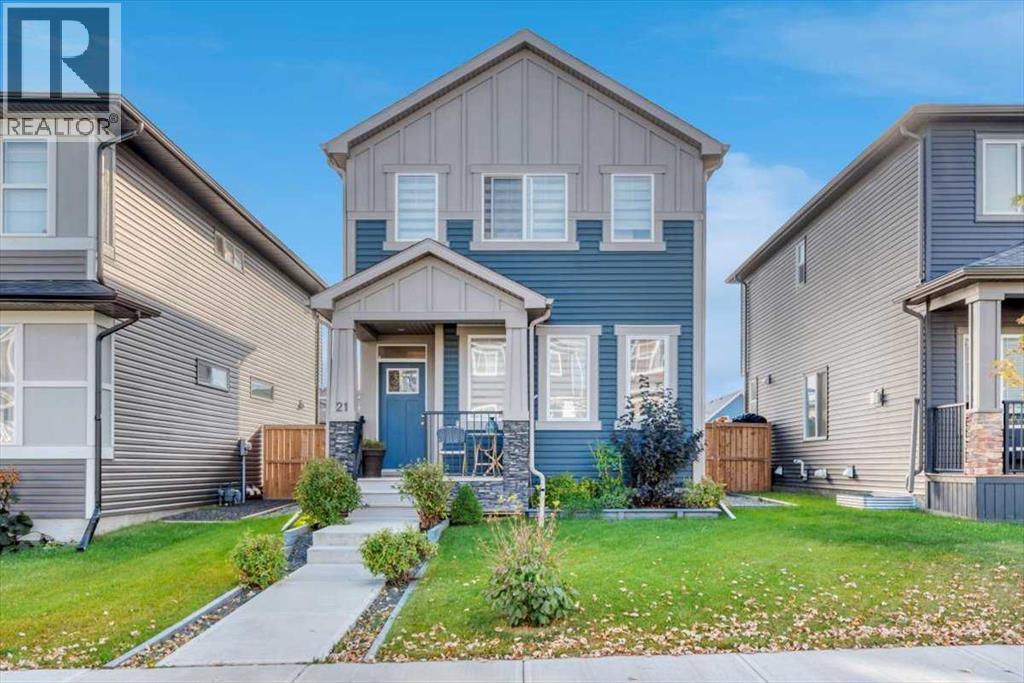 21 Juniper St, Okotoks, AB T1S 5S2