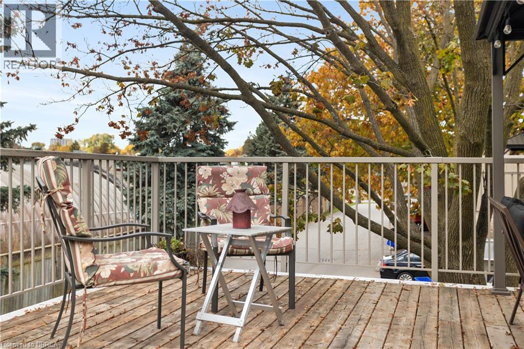 65 Glamis Street Unit 17, Cambridge, ON N1R 6W4