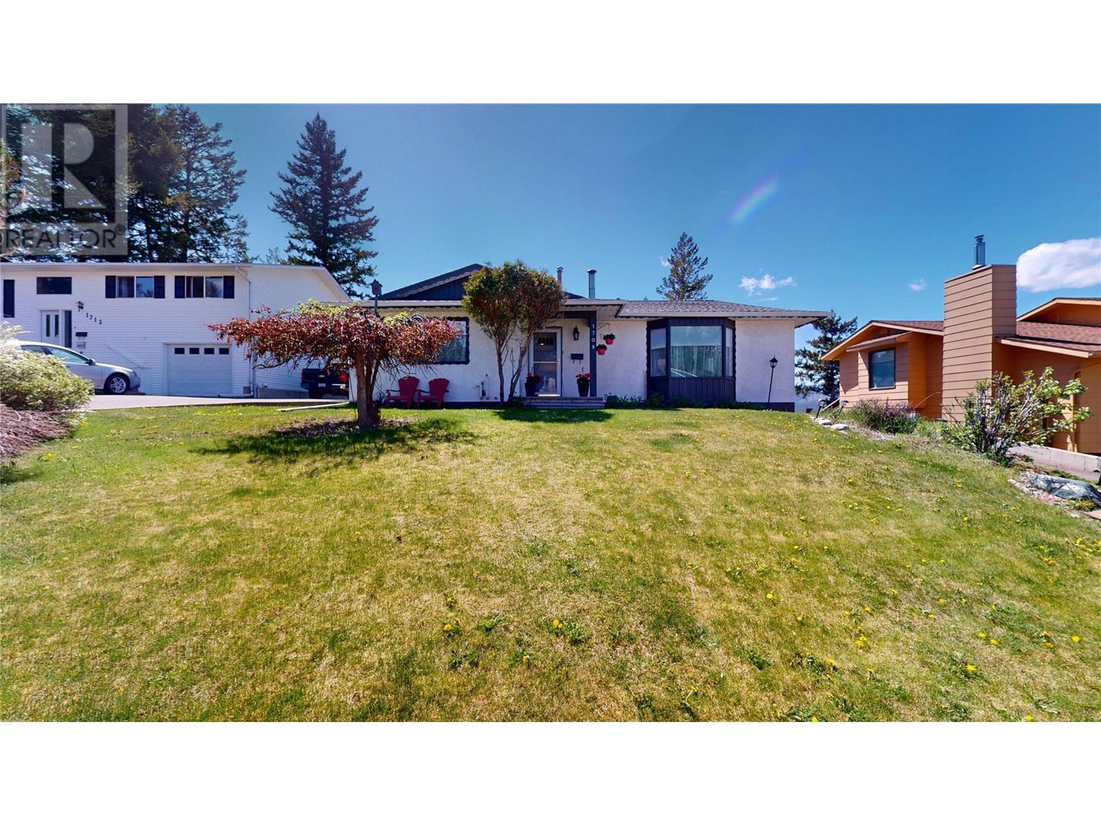 1708 Mt Nelson Cres, Cranbrook, BC V1C 5T7