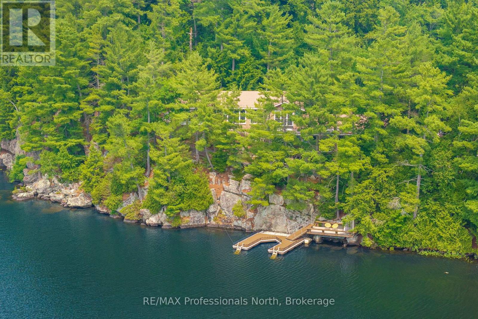 1077 Precambrian Dr N, Algonquin Highlands Sherborne, ON P0A 1E0