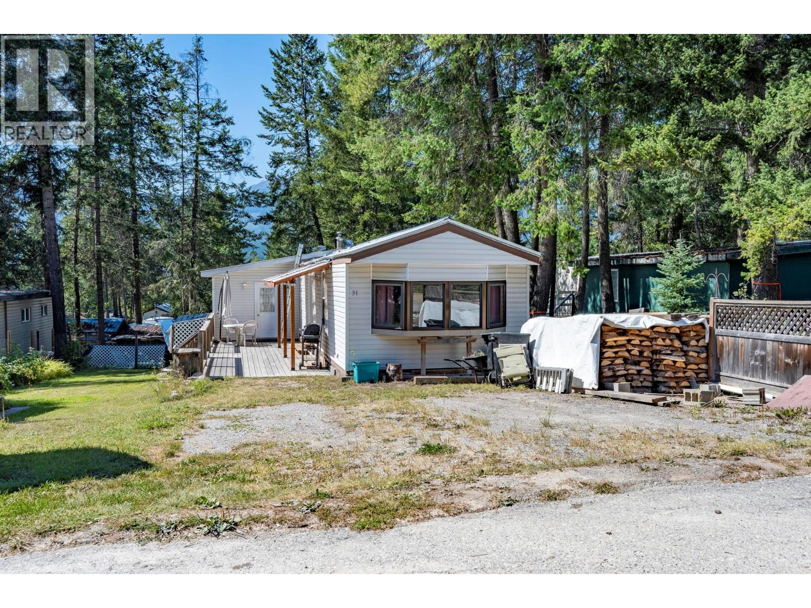 470 Reflection Lake Road Unit 31, Golden, BC V0A 1H2