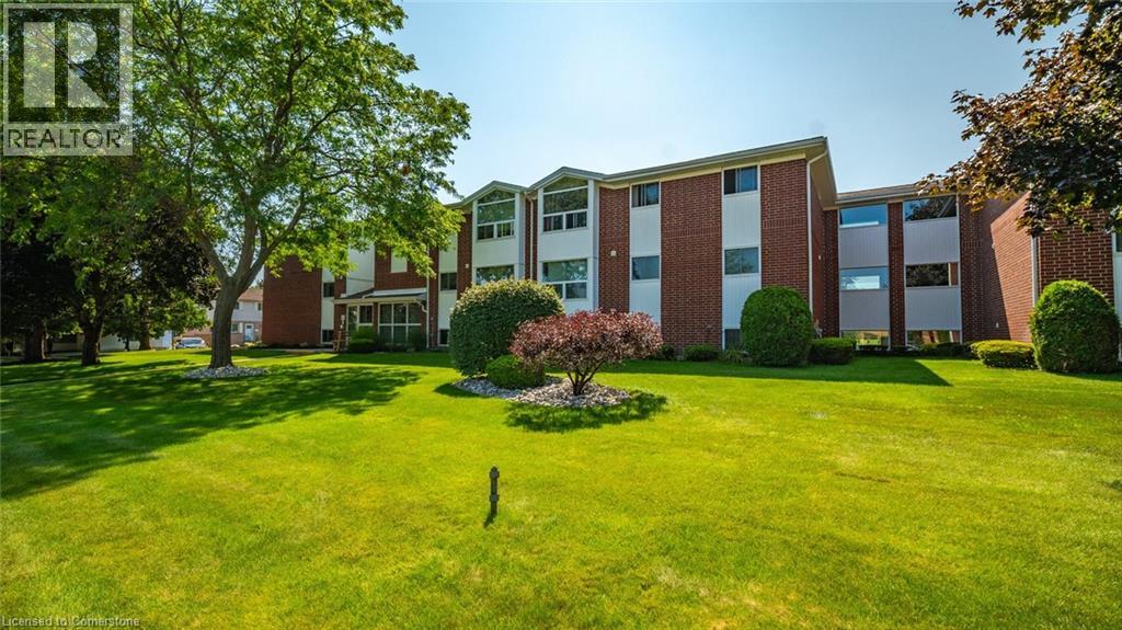 60 S Donly Drive Unit 303, Simcoe, ON N3Y 5K3