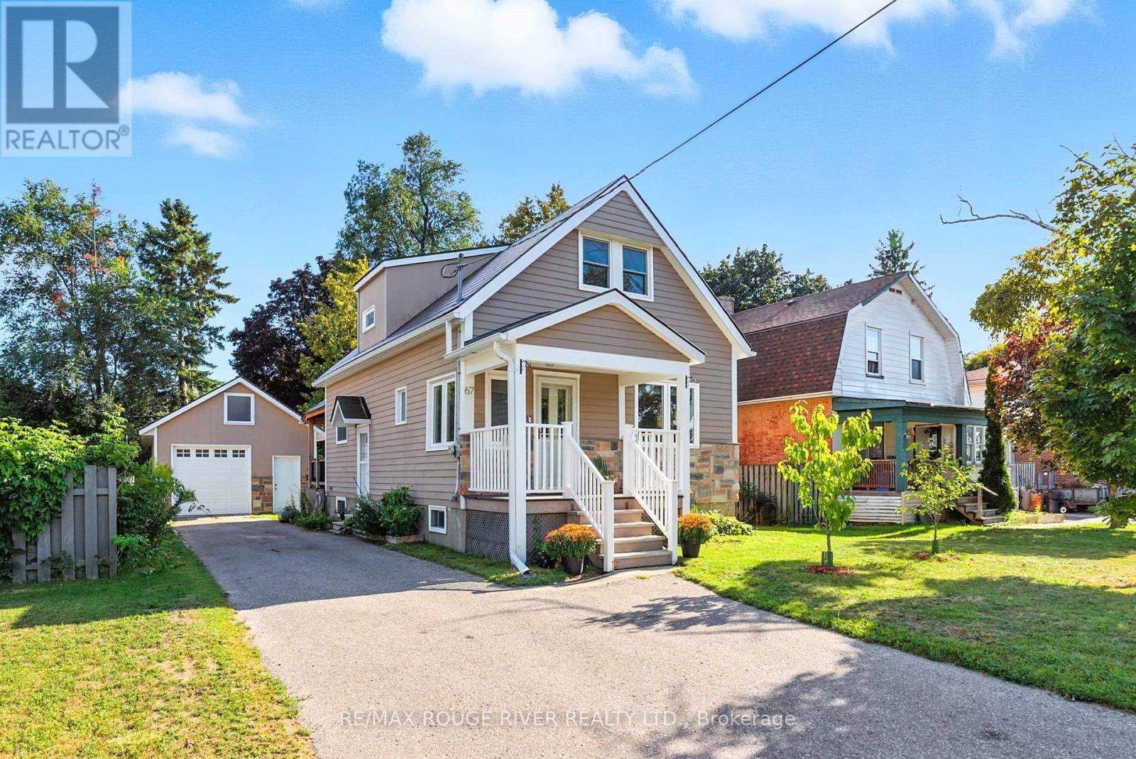 67 Orchard View Blvd, Oshawa, ON L1G 3N8