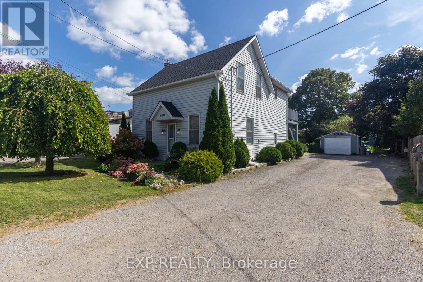 6823 Main St, Whitchurch-Stouffville, ON L4A 7G4