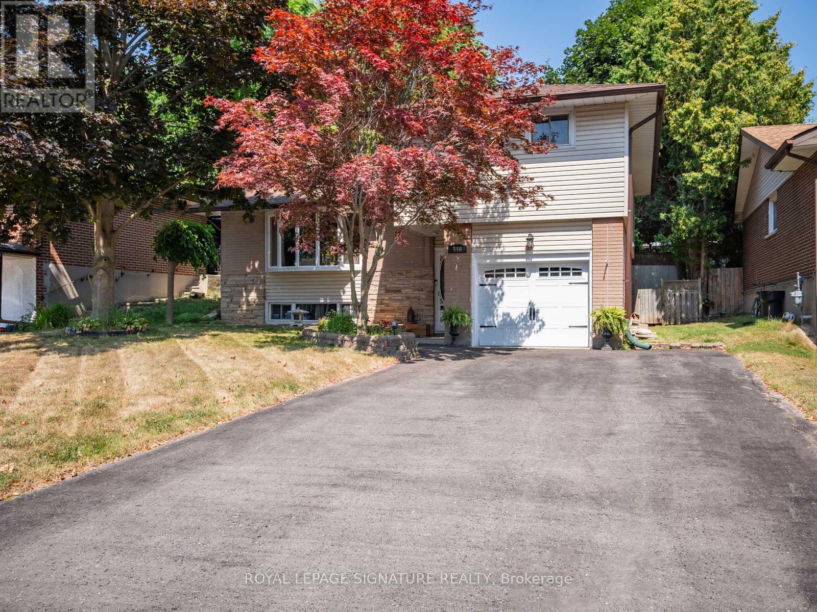 446 Bernhard Cres, Oshawa, ON L1G 2B8