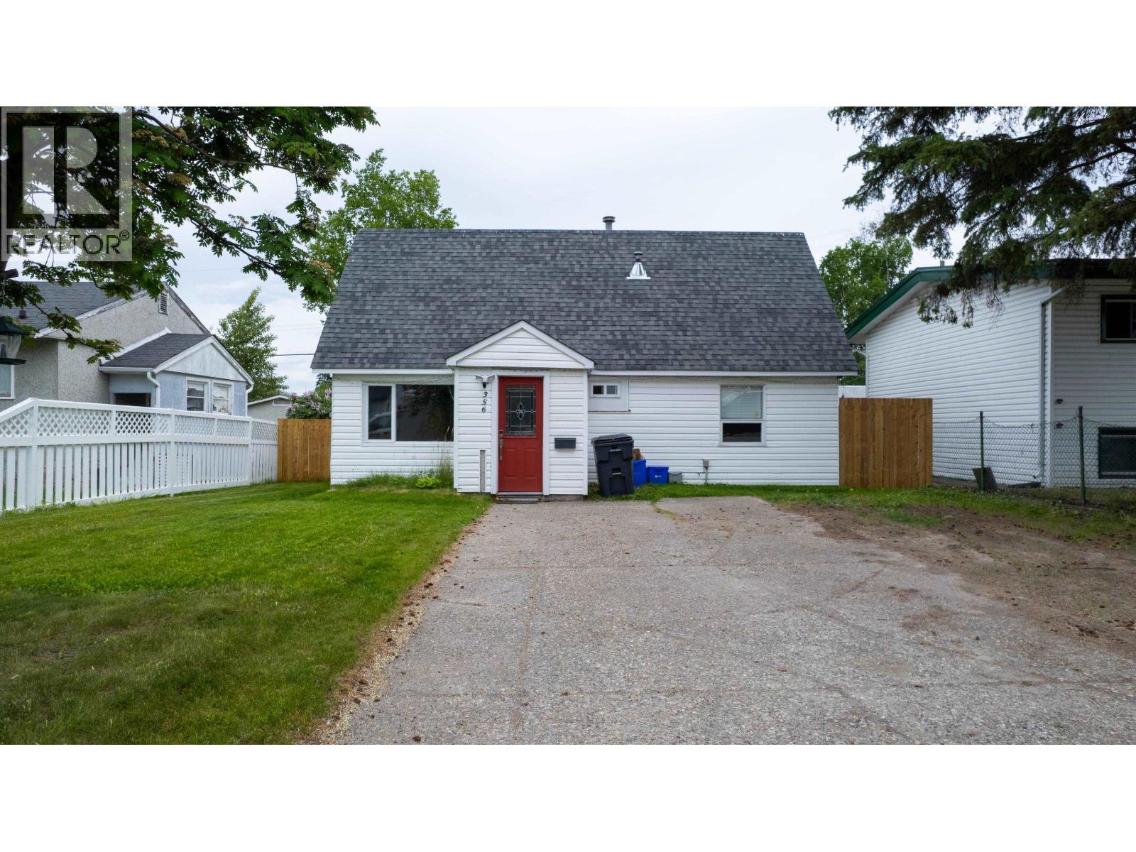 356 Johnson St, Prince George, BC V2M 2Z6