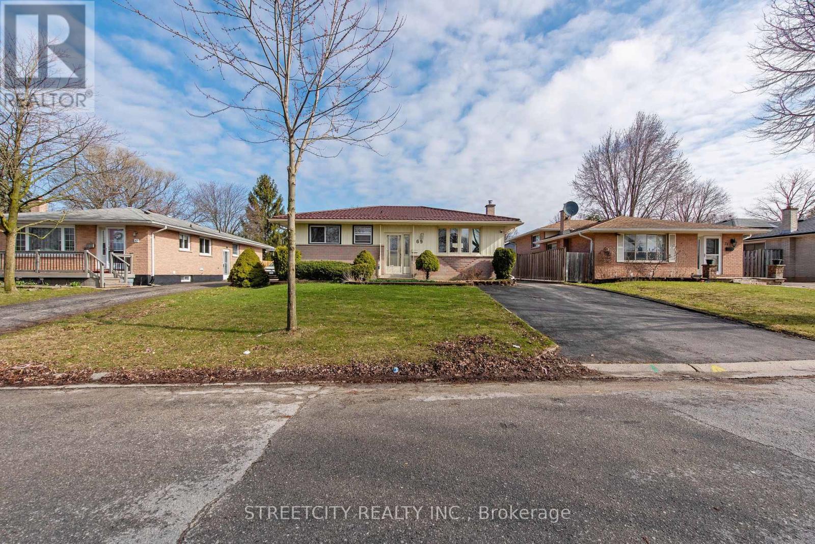 69 Alayne Cres, London, ON N6E 2A2