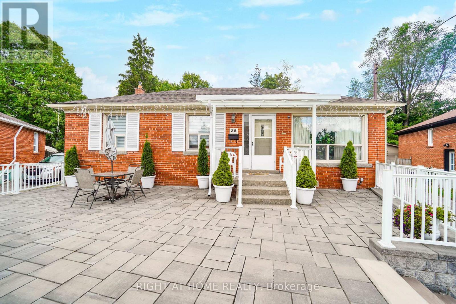 38 Lingarde Dr, Toronto, ON M1R 1X6