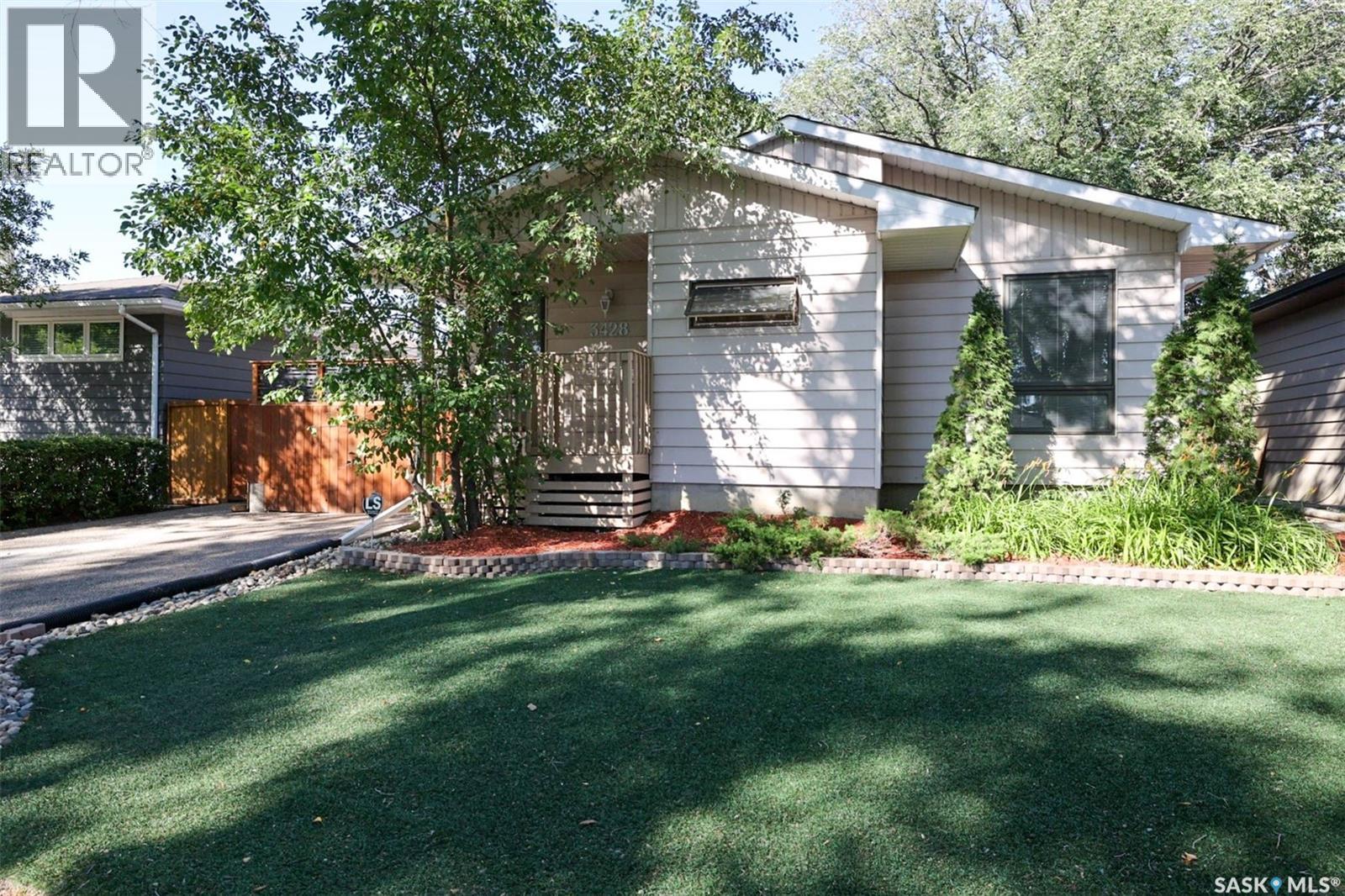 3428 Wascana St, Regina, SK S4S 2H3