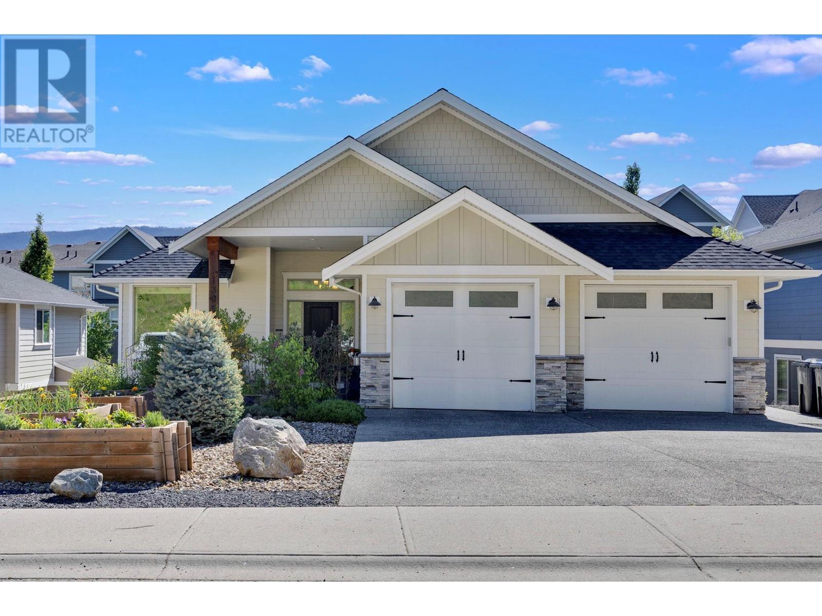 13053 Shoreline Dr, Lake Country, BC V4V 2N8