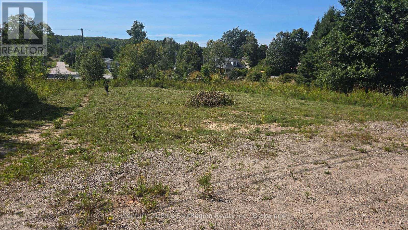 125 Big Bend Ave, Powassan, ON P0H 1Z0