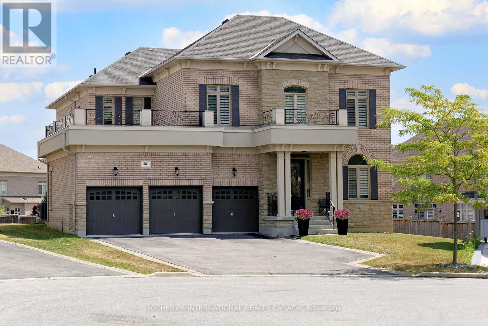 381 Poetry Dr, Vaughan, ON L4L 8L1
