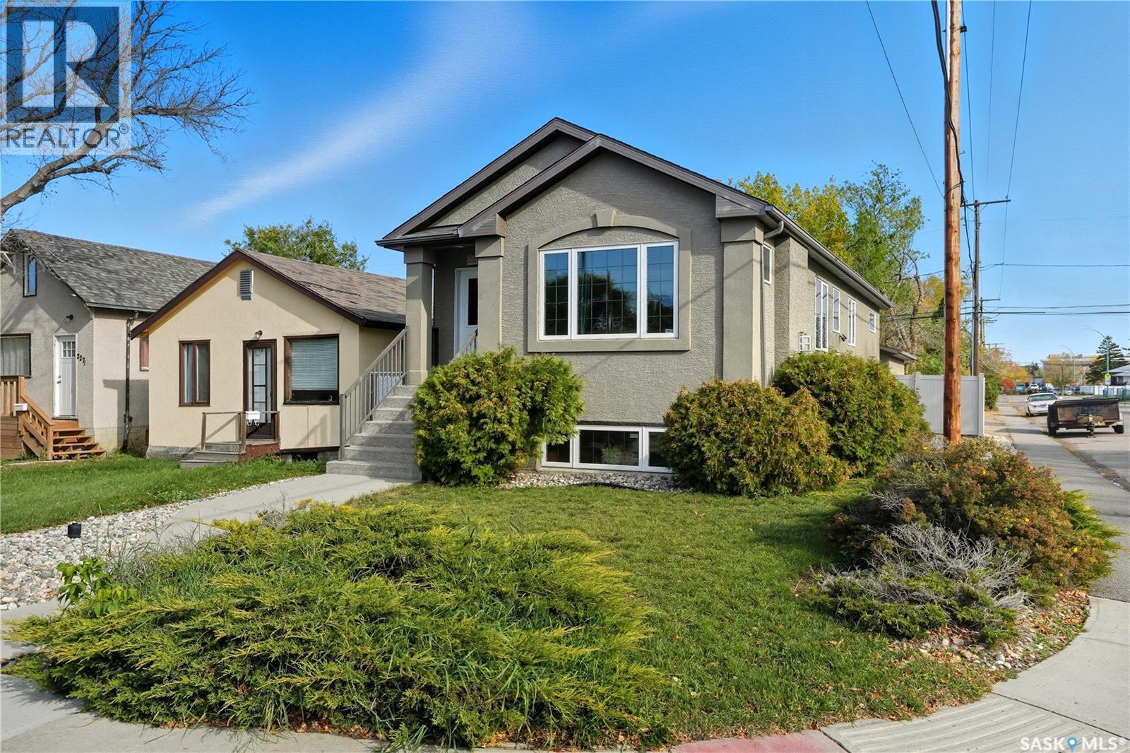 2279 Mackay St, Regina, SK S4N 2S9