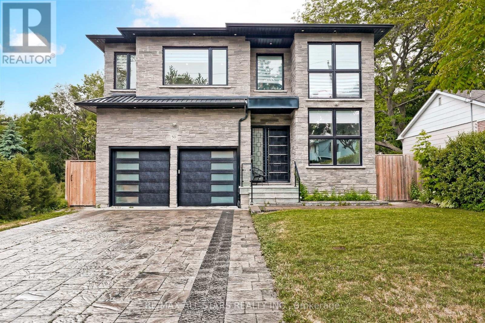 50 Eastville Ave, Toronto, ON M1M 2N7