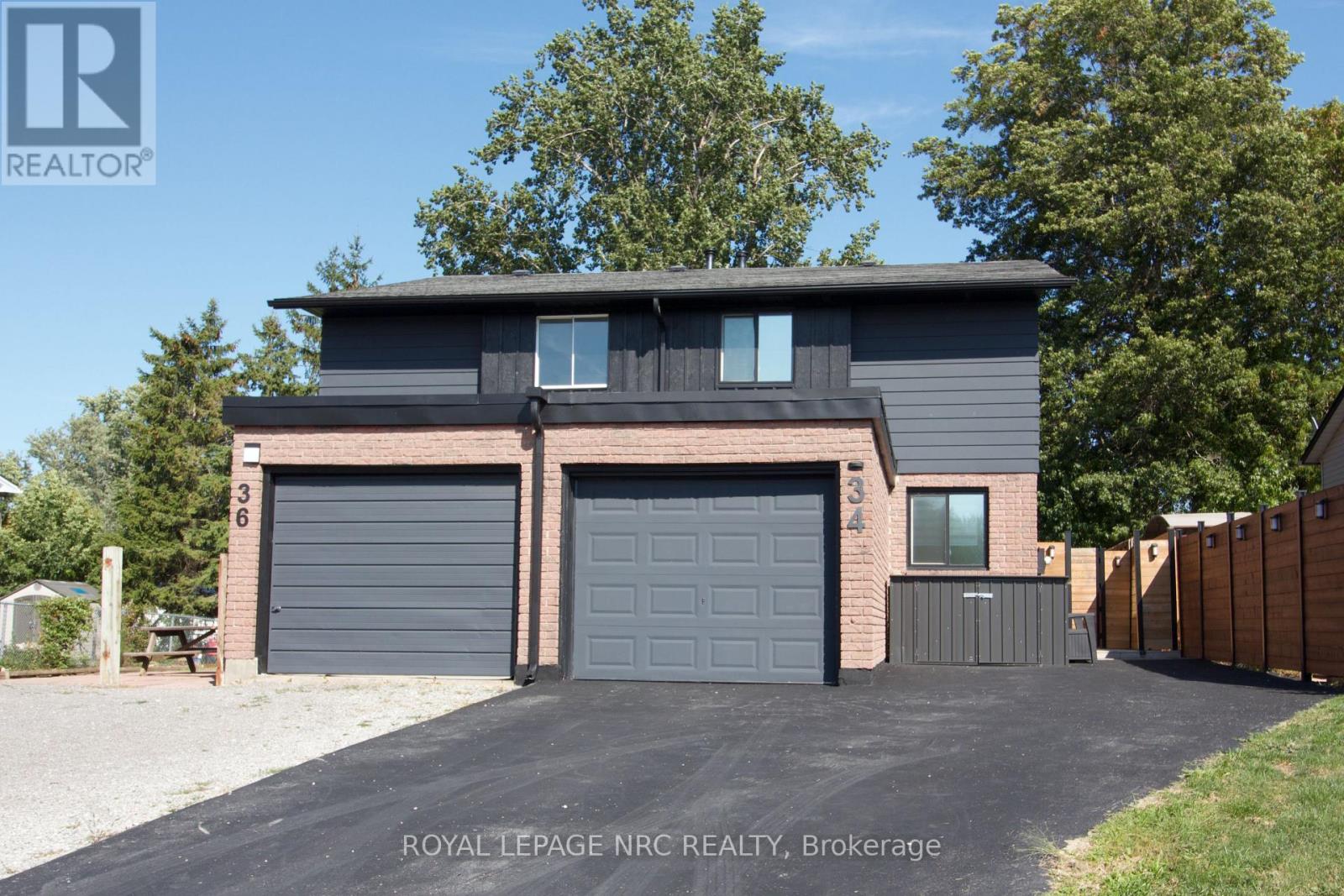 34 Dodds Ct, Fort Erie, ON L2A 5Z2